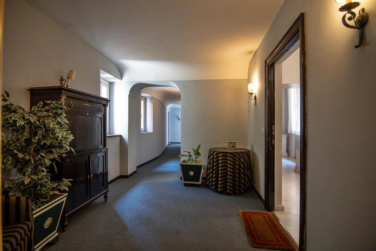 Triton Place Rome Exterior photo